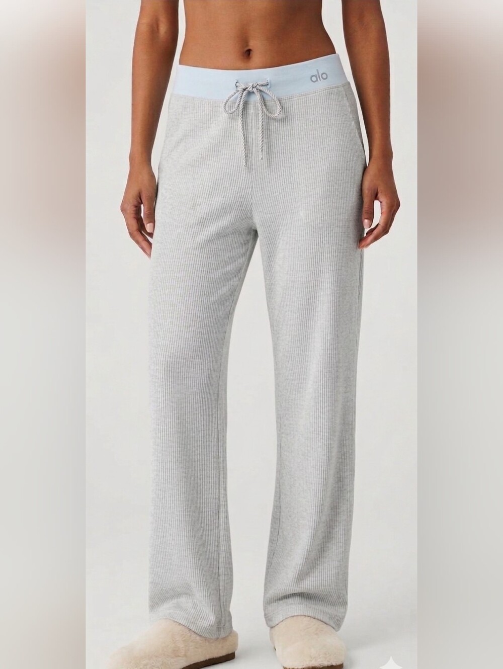 Alo Yoga Muse Wide-Leg Sweatpant Grey with Blue size Small